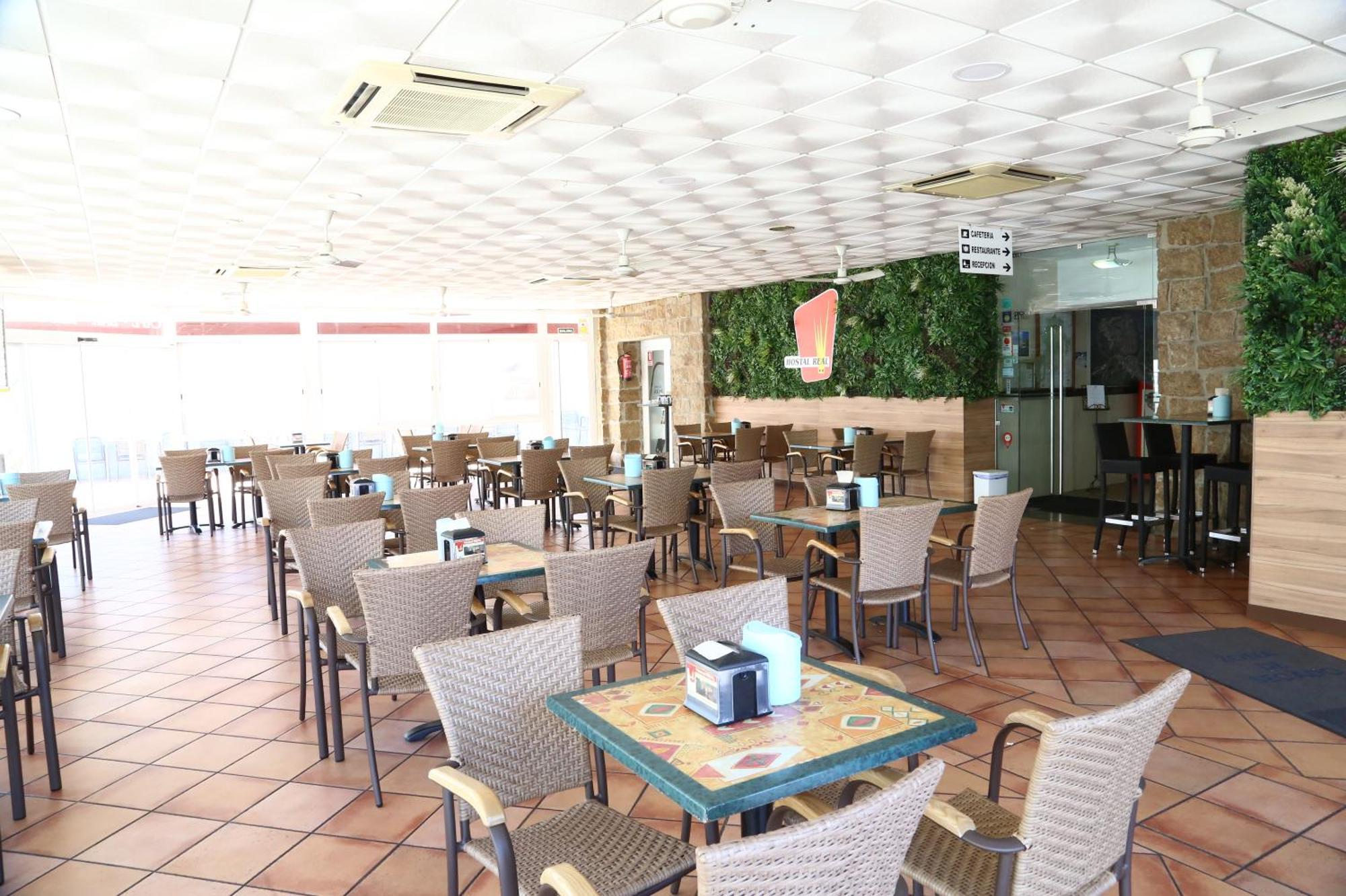Hostal Real ปลาเซนเซีย ภายนอก รูปภาพ