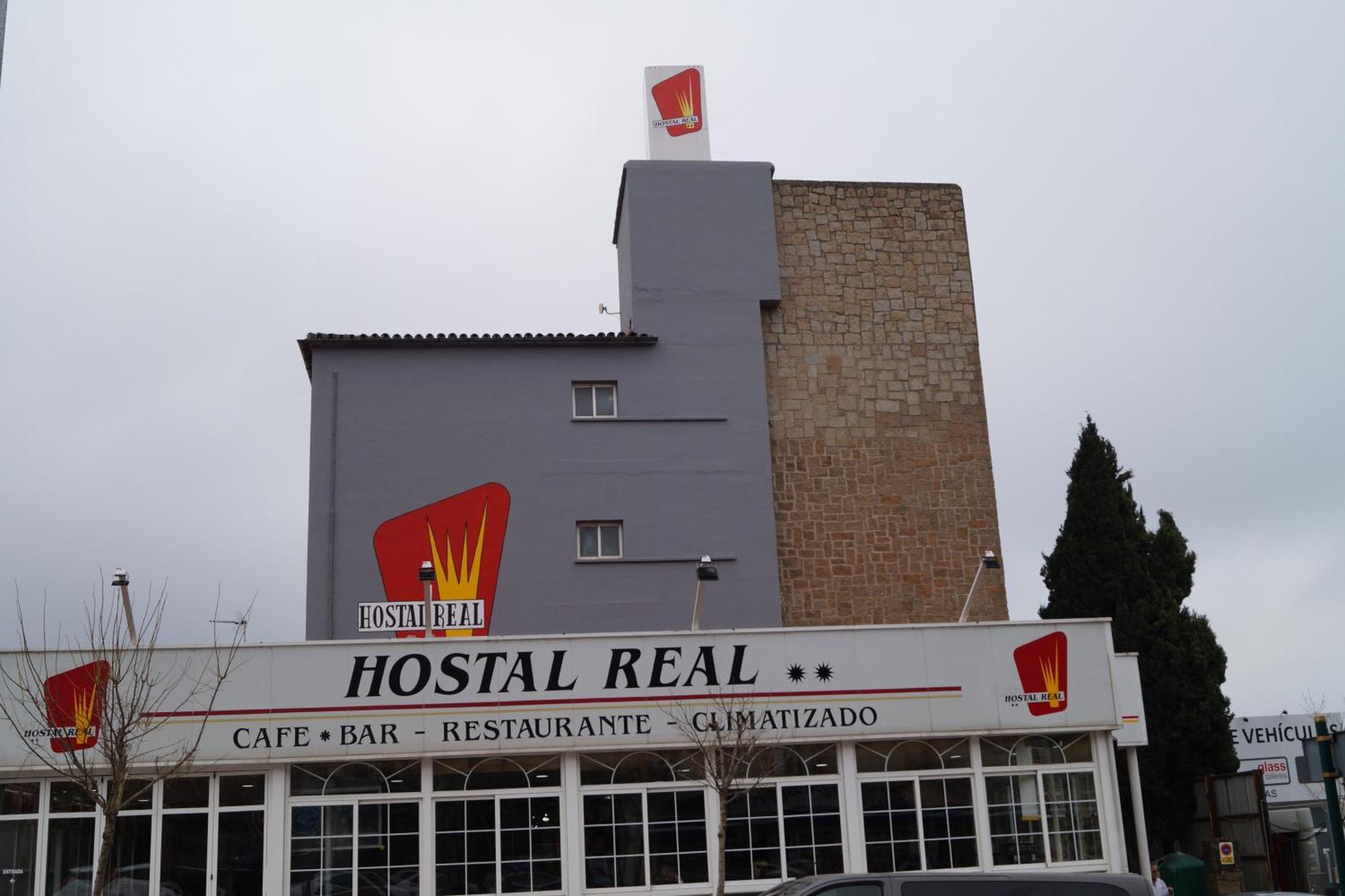 Hostal Real ปลาเซนเซีย ภายนอก รูปภาพ